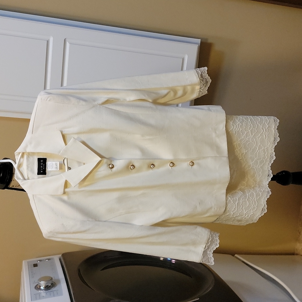 Virgo petite blazer and skirt set